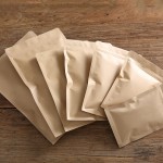 Sac en papier kraft auto - scellé à trois côtés, imprimé sur mesure, sans toit ouvrant, fruits secs, anti - huile, zéro sac zip alimentaire