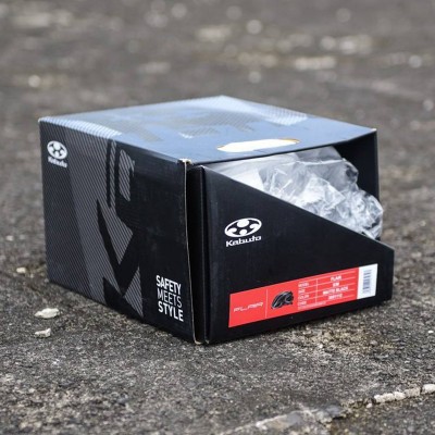 Casque emballage carton batterie motocyclette casque de sécurité canard langue chapeau plat emballage carton