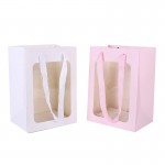 Sac à main transparent ouvert pour la fête des mères