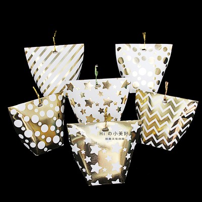 Boîte cadeau simple et polyvalente en or chaud petite boîte cadeau nougat flocon de neige boîte d'emballage croustillante Boîte cadeau boîte à bonbons boîte trapézoïdale